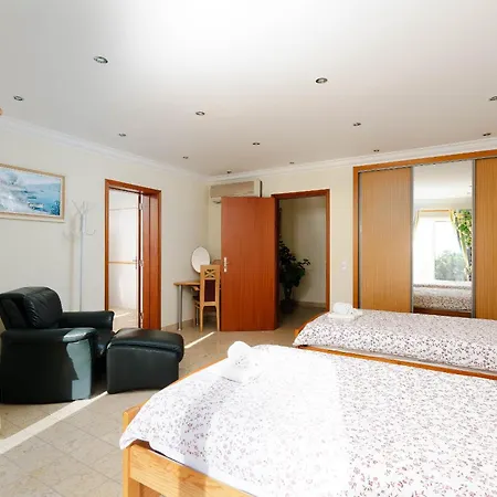 Casa Waldemar فيلة *