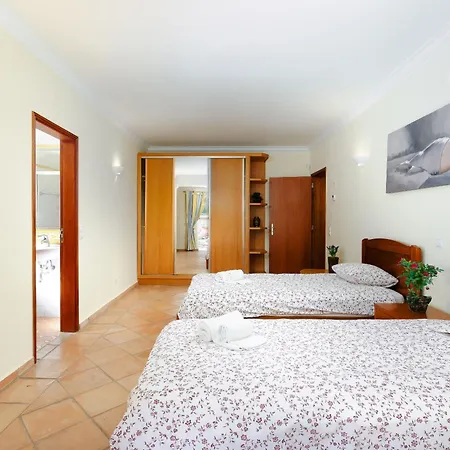 Casa Waldemar Villa